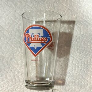 Phillies pint glass
